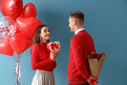 バレンタインチョコを手作りする心理とは？