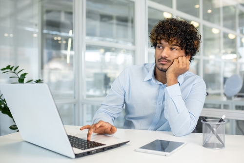 元カノに連絡したくなる心理に男性がなる理由とは？知ることで楽に恋愛ができる！