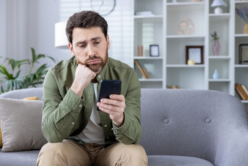 元カノに連絡したくなる心理に男性がなる理由とは?知ることで楽に恋愛ができる!