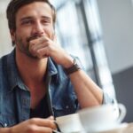 秘密をばらす人の心理が気になる…不安を感じた時の対処法とは？