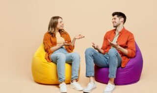 過去の話を持ち出す女性心理を知りたい！理解することで距離を近づけられる！