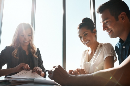 自分にだけ挨拶しない女性心理が気になる！仲良くなる方法はあるの？