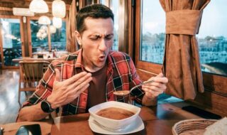 辛いものが食べたい時の心理が気になる！現在の自分の状態を知ってみよう！