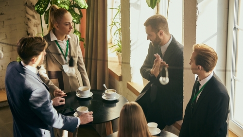 ミスを隠す心理になる理由は？隠れた思いを知ると関係性が良くなることも！