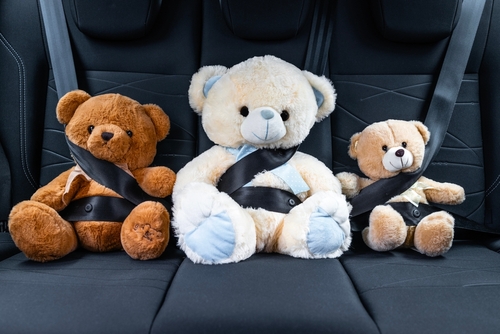 車にぬいぐるみを置く心理が気になる！現在の自分の状況が分かることも！