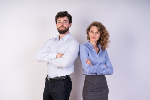 聞こえるように悪口を言う人の心理を理解するコツについて