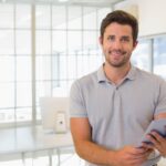 聞こえるように悪口を言う人の心理を理解するコツについて