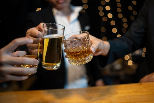 毎日お酒を飲む人の心理とは?知ることで行動が良い方向に変わる可能性も!