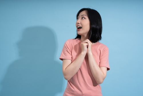 リアクションが大きい女性心理を知ってみよう!距離を近づけるポイントについて