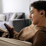 床に物を置く人の心理とは？隠れた本音について知ってみよう！