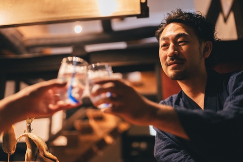 毎日お酒を飲む人の心理とは？理解をすることで今後のやりとりの仕方が分かる！