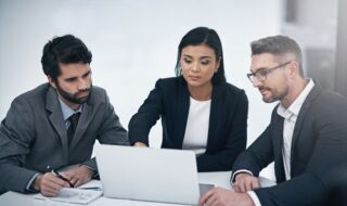 人前で注意する人の心理が知りたい！本音を理解することで今後の接し方が分かる！