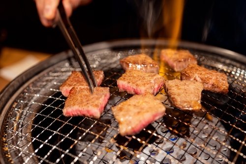 焼肉デートを望む心理に女性がなる理由は?理解することで今後の関係性が良好になる!